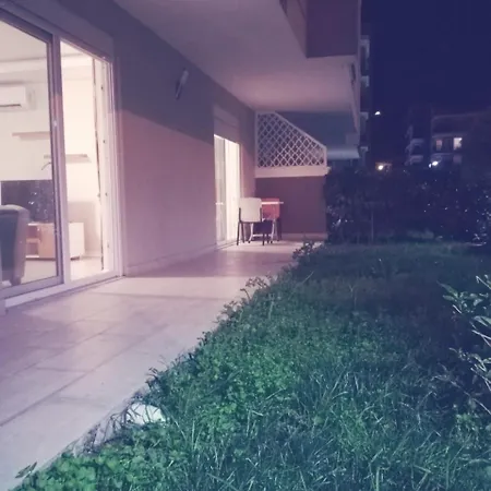 Moonlight & Homes 公寓 *